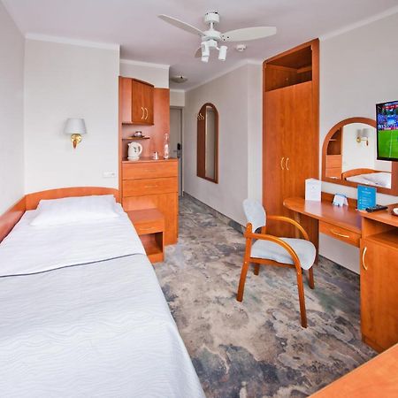 Kielczanka Hotell Kołobrzeg Exteriör bild