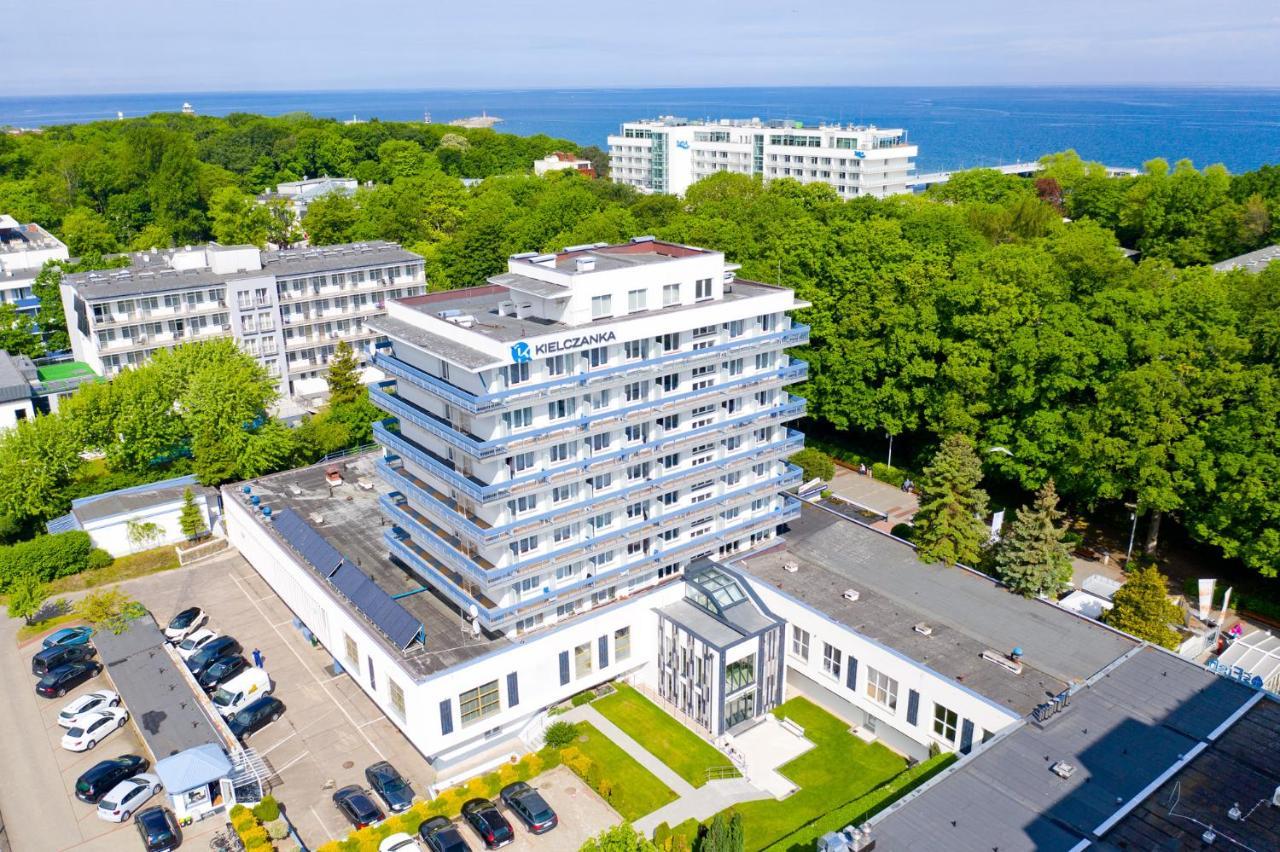 Kielczanka Hotell Kołobrzeg Exteriör bild