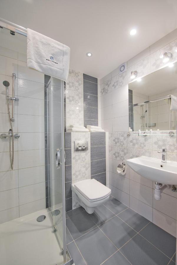 Kielczanka Hotell Kołobrzeg Exteriör bild