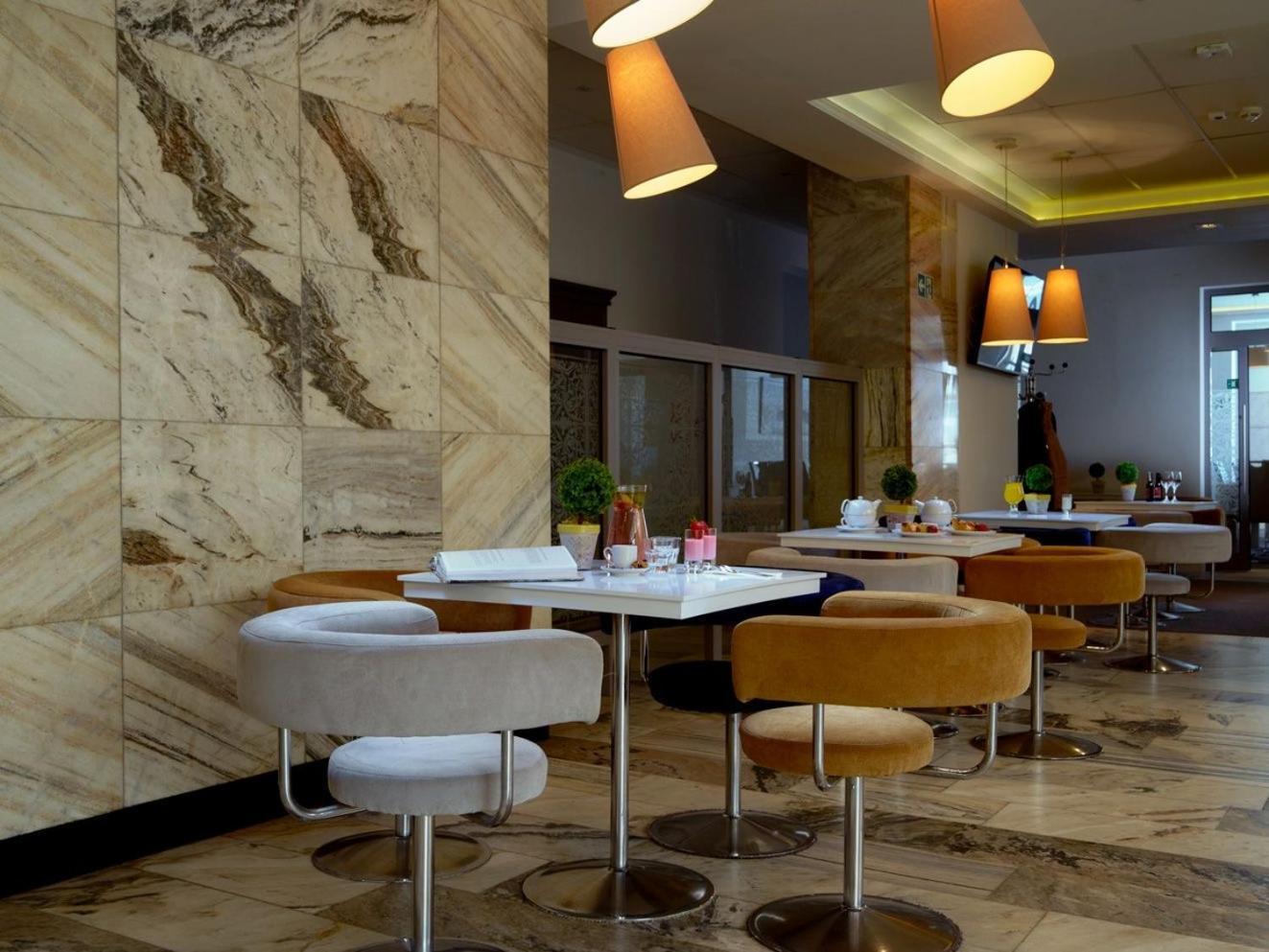 Kielczanka Hotell Kołobrzeg Exteriör bild