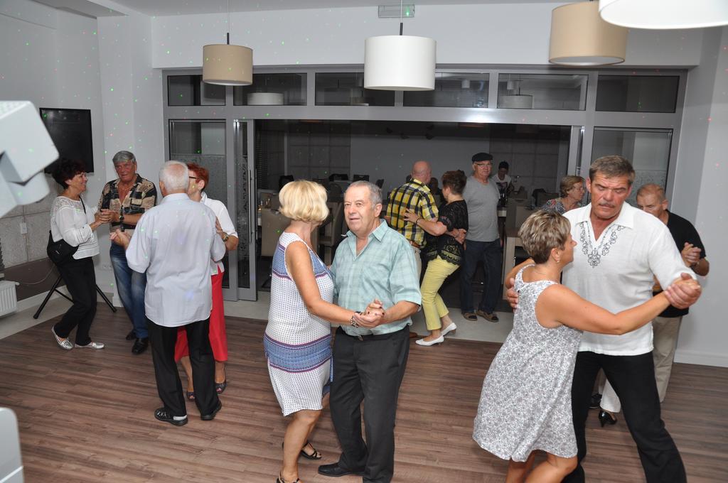 Kielczanka Hotell Kołobrzeg Exteriör bild